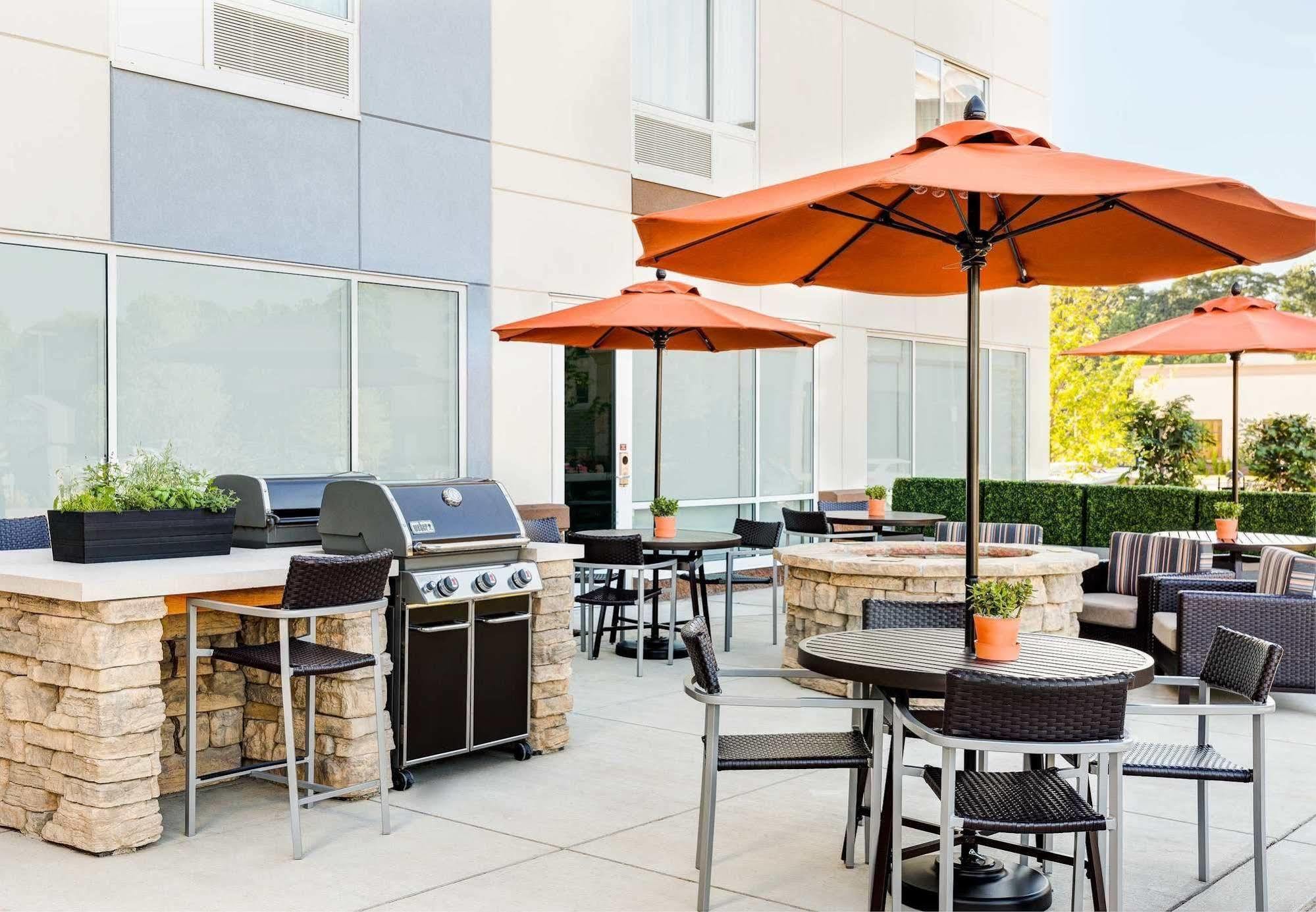 מאונט פלזנט Towneplace Suites By Marriott Charleston Mt. Pleasant מראה חיצוני תמונה